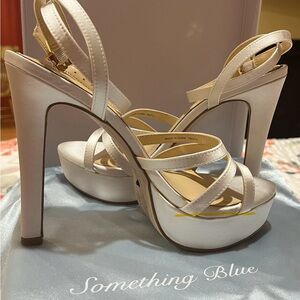 Ankle strap platform sandals